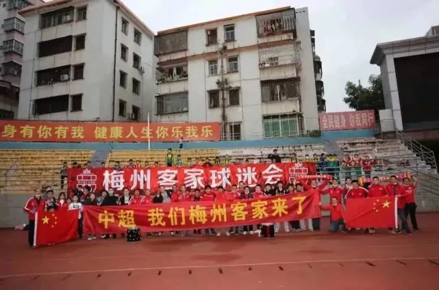 啪一啪在线